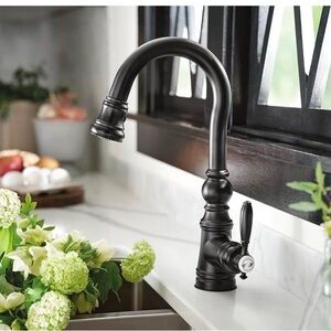 NWT MOEN Weymouth Oil Rubbed Bronze One-Handle High Arc Pulldown …